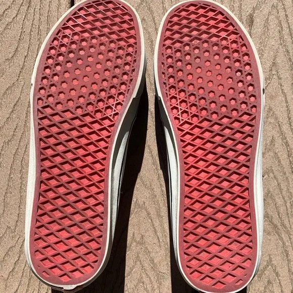 Vans Men's Black and Red Sneakers - Picture 5 of 5